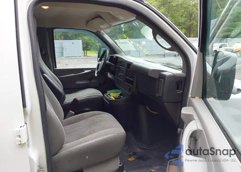 2013 GMC Savana 2500 Work Van из США, поврежденный, VIN 1GTW7FCB9D1175563